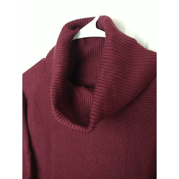 Drrita Woman M Sweater Burgundy Turtleneck Batwing Pullover Hi Low Hem Tunic - Picture 3 of 9